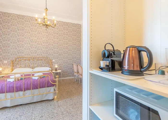 Frühstückspension Floret San Giovanni 4*
