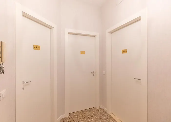 Floret San Giovanni Frühstückspension 4*